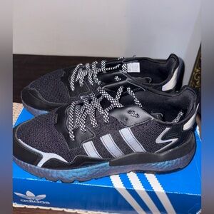 Adidas Men's Black and Blue Sneakers